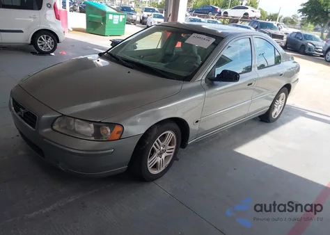 2006 Volvo S60 2.5T из США, поврежденный, VIN YV1RS592262506696